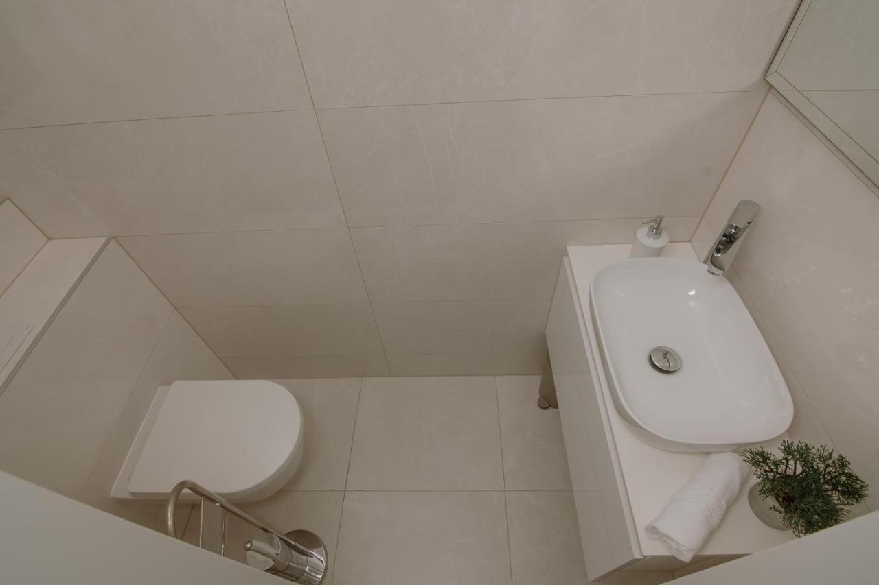 Apartments Adriatic Pearl Трогир Екстериор снимка